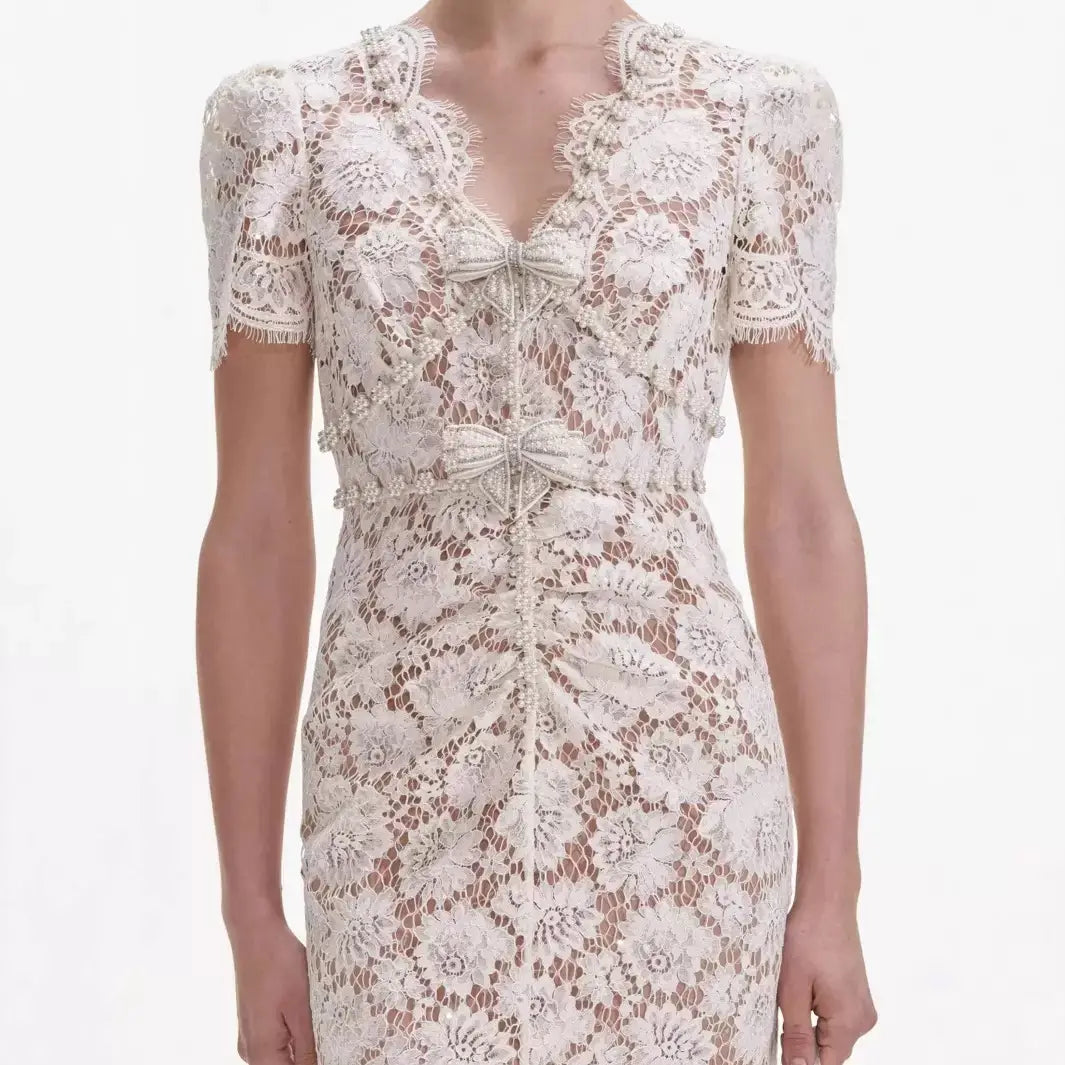 Elegant Lace Dress with Bowknot Detail