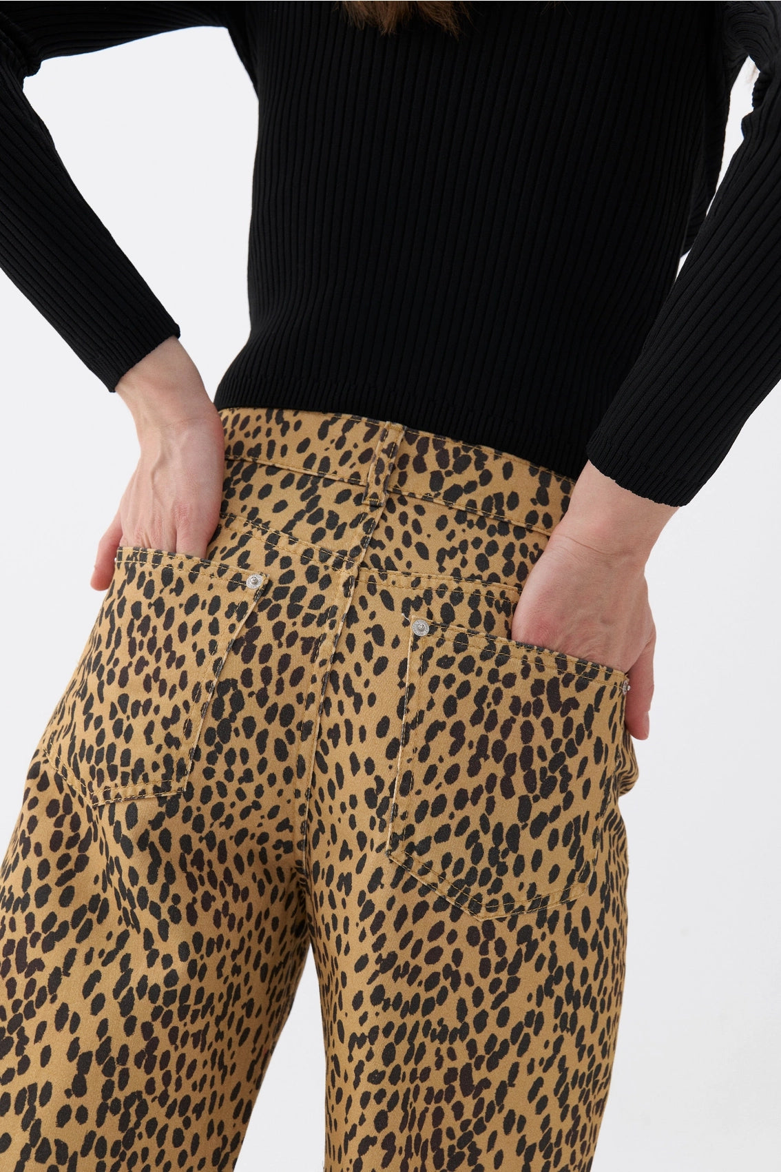 Leopard Jeans