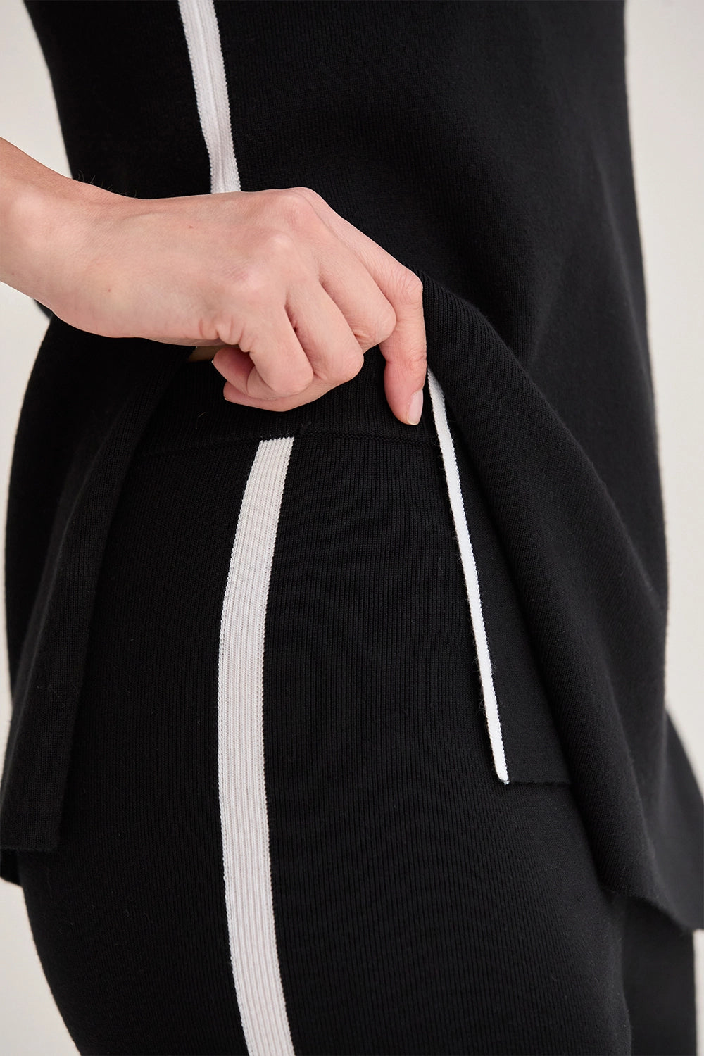 Lenny Contrast Sweater Knit 2-Piece Set