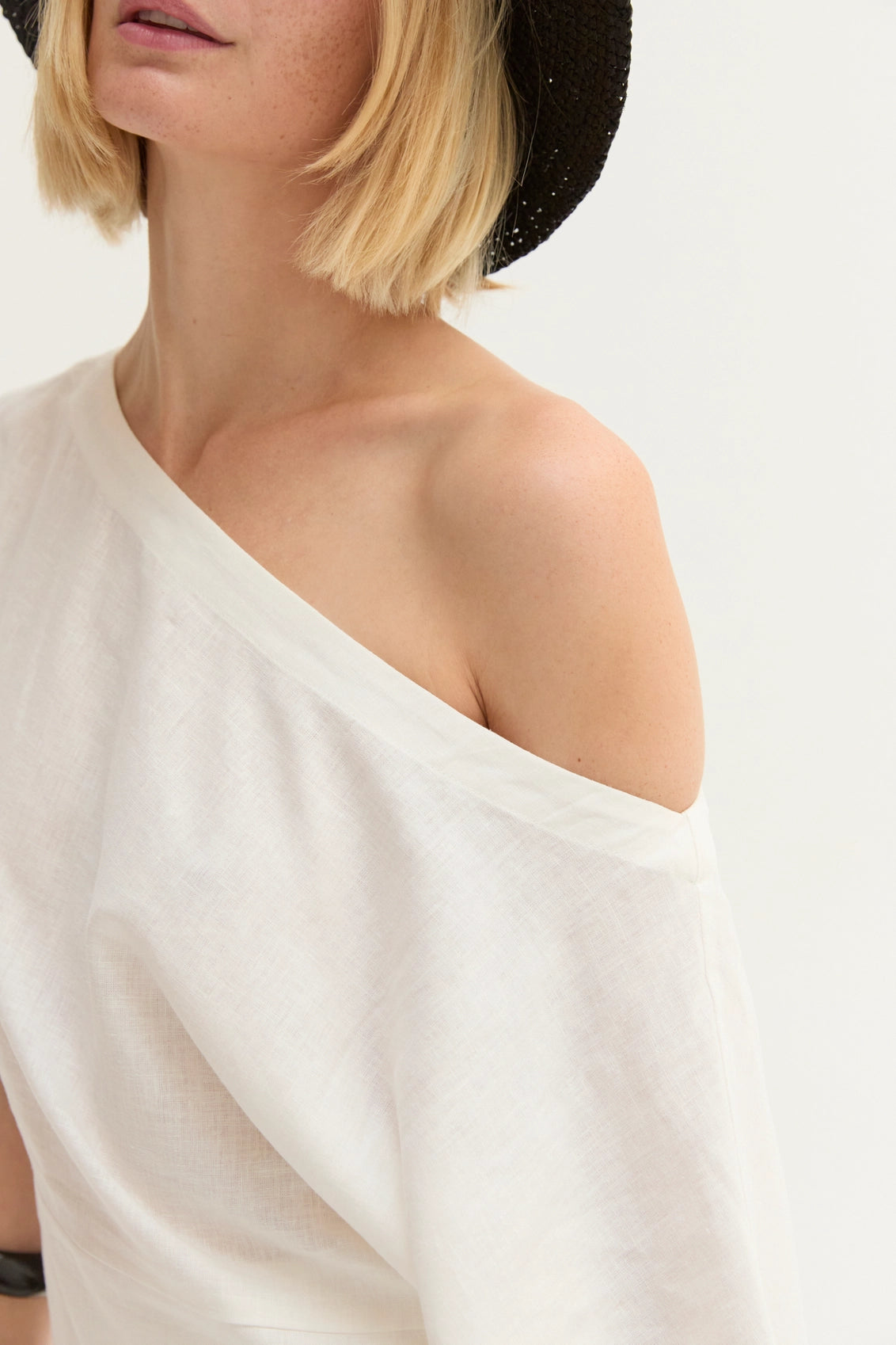 Elana Linen Blend One Shoulder Top - Imported
